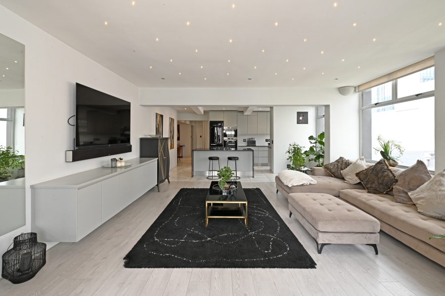 2 Bedroom Property for Sale in Cape Town City Centre Western Cape